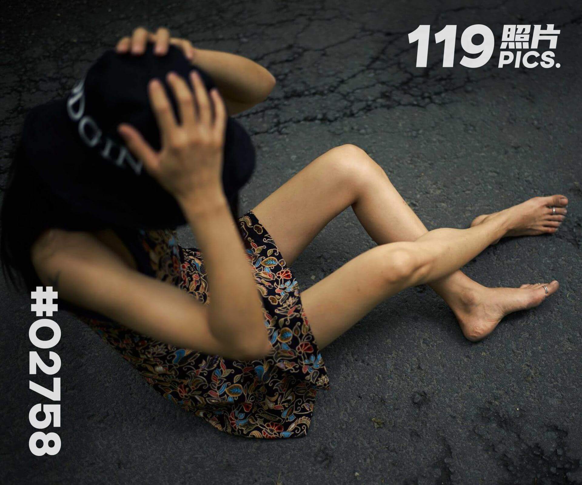 菲菲·海堤抓螃蟹 (写真之二)