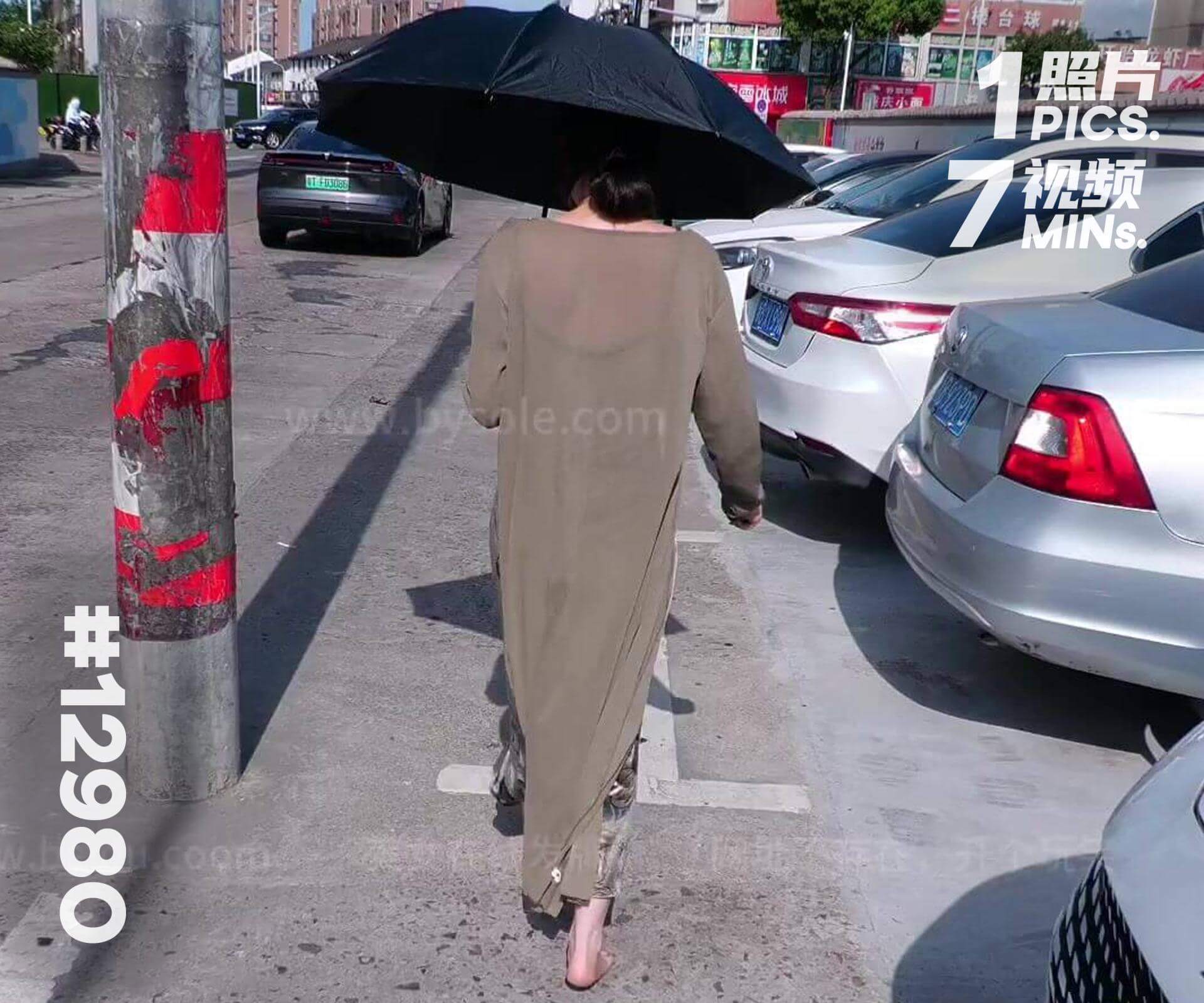 三水·夏天炎热的下午 赤脚走水泥地面